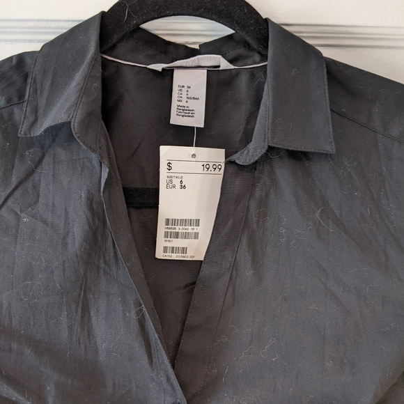 Black Button-Up H&M Long Sleeve Shirt, NWT - Picture 3 of 3
